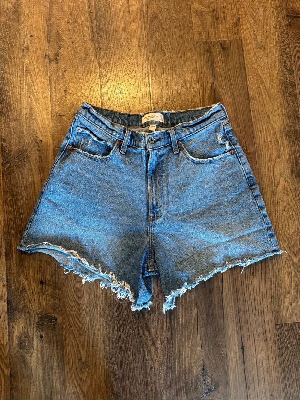 Abercrombie & Fitch The Dad Short High Rise